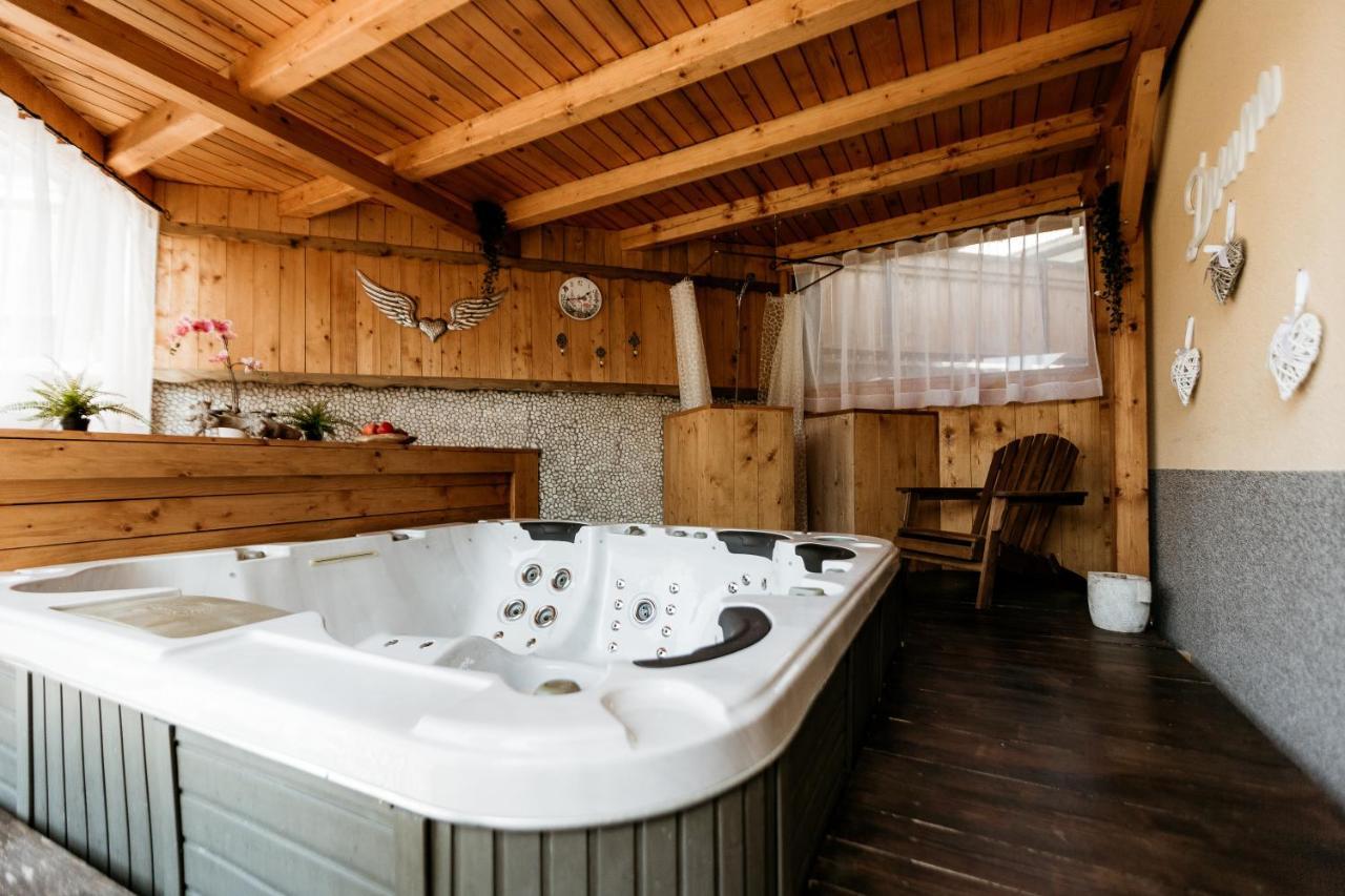 Mama Mia Apartments Радовлиця Екстер'єр фото