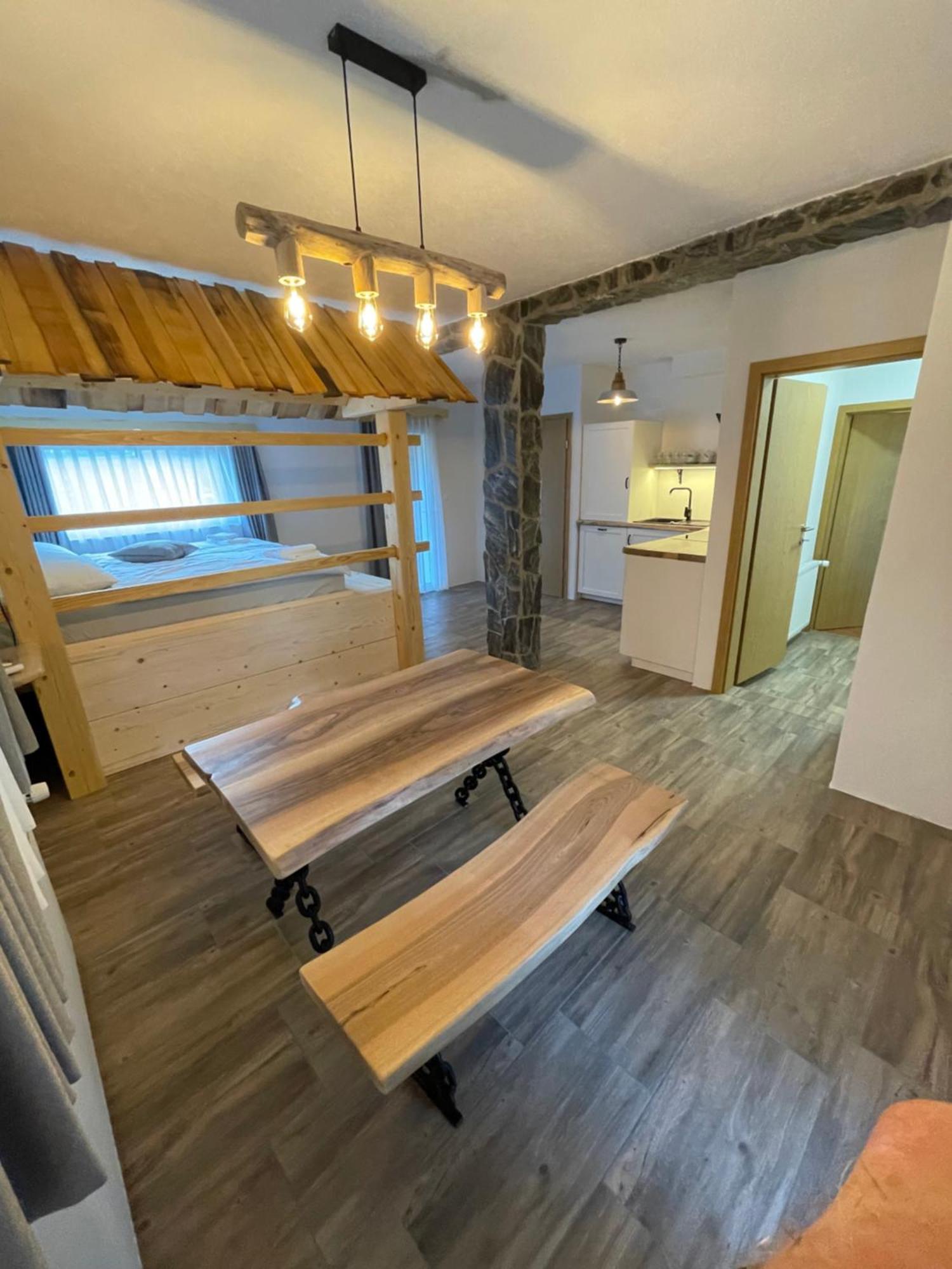 Mama Mia Apartments Радовлиця Екстер'єр фото