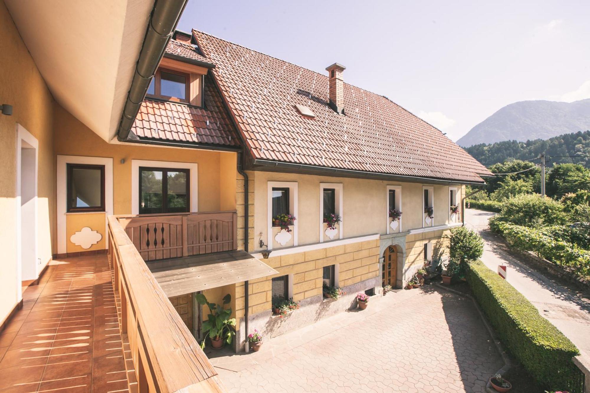 Mama Mia Apartments Радовлиця Екстер'єр фото